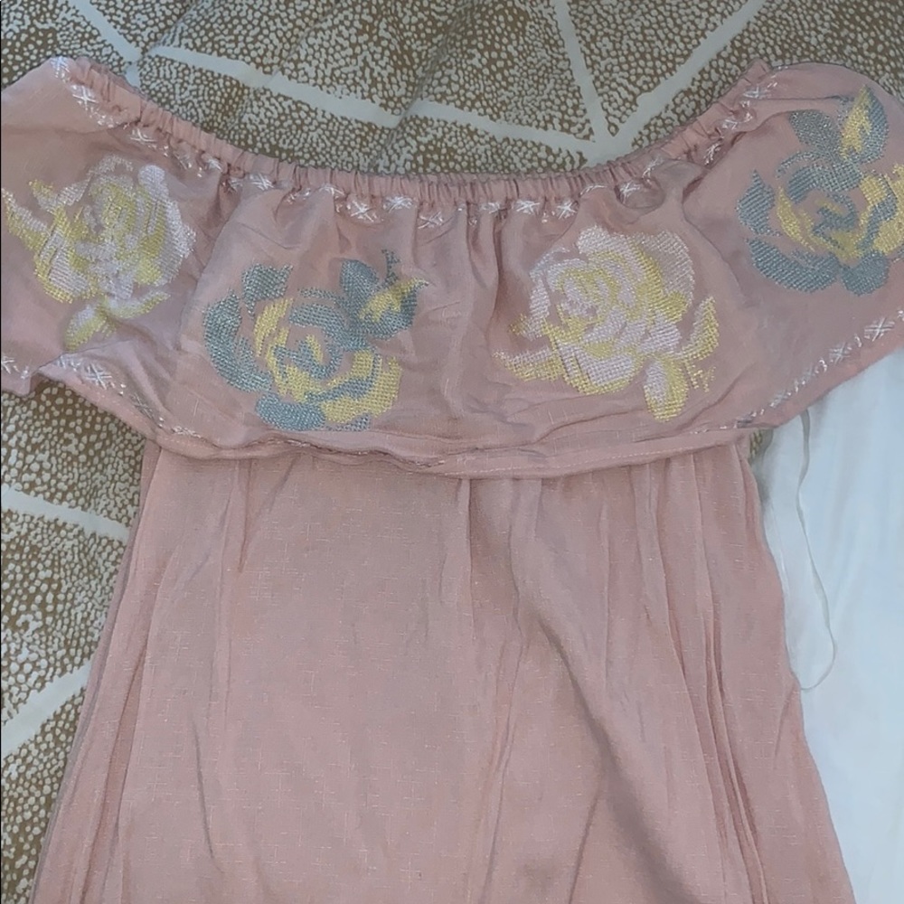 Francescas off the shoulder pastel top